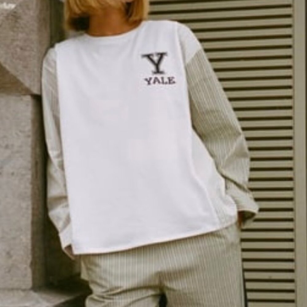 NWT YALE™ UNIVERSITY T-SHIRT Size Small